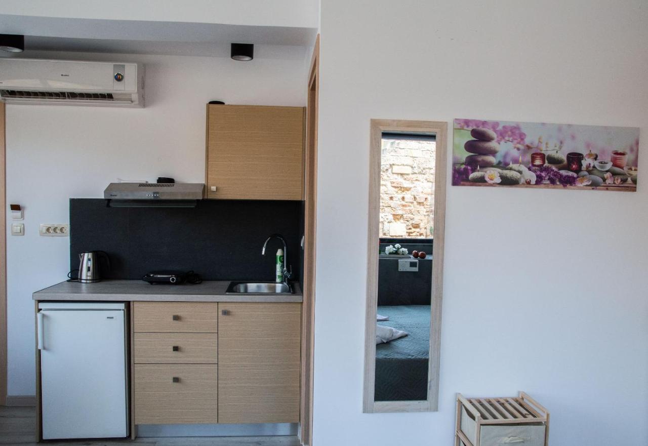 Kastren Rooms Ханья Экстерьер фото